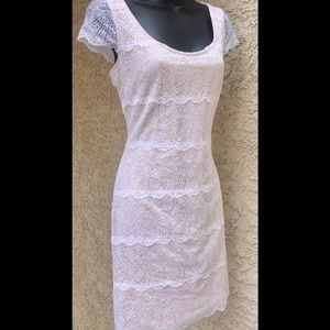 BEBE White Nude Lace Scalloped Cap Sleeve Dress M